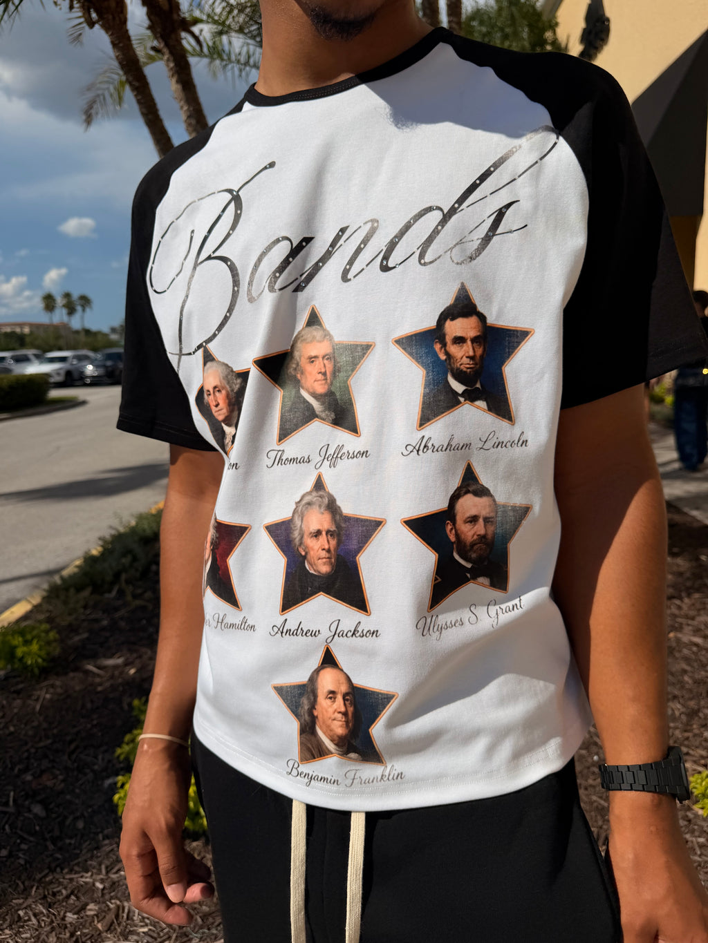 DEAD PRESIDENTS TEE