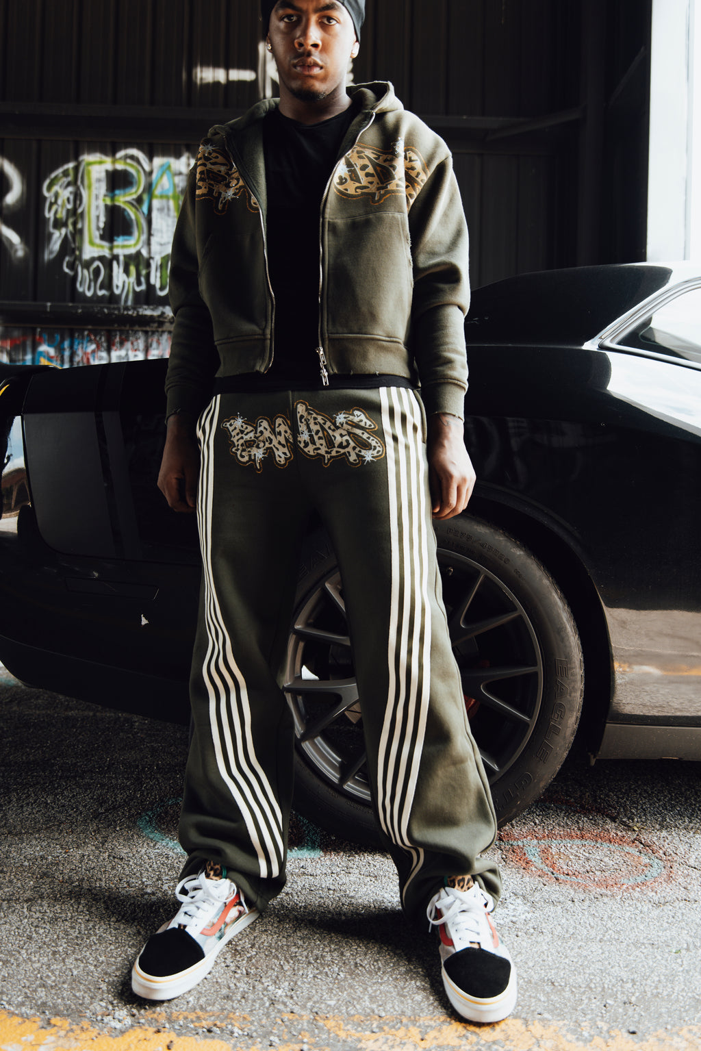 GRAFITTI SWEATPANTS (GREEN)